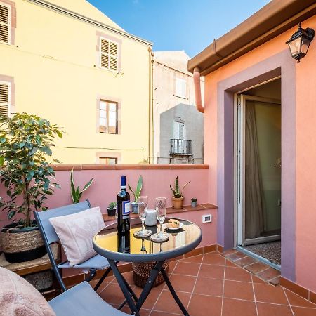 Dimora Sant'Ignazio Guest House บอซา ภายนอก รูปภาพ
